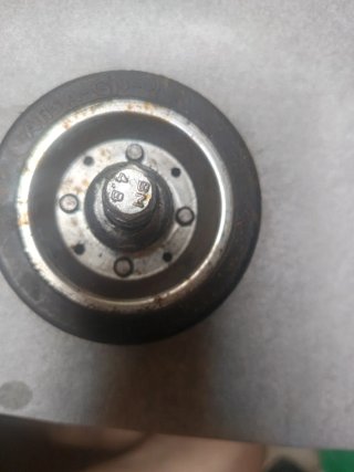 4 Ruedas Macizas haría falta limpiarlas