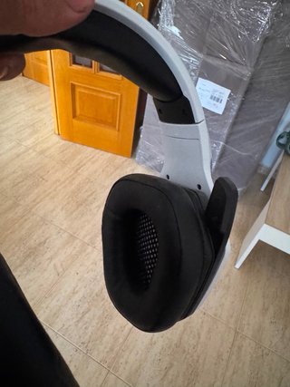 Auriculares/Cascos Blancos y Negros