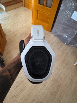 Auriculares/Cascos Blancos y Negros