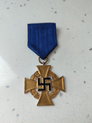 Medalla Cruz alemana 2 gm ejército alemán