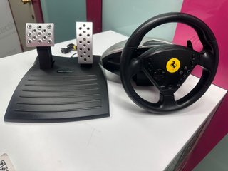 Volante THRUSTMASTER + PEDAL PS2