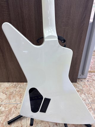 Guitarra Electrica Epiphone Explorer 1984 + Funda Rigida