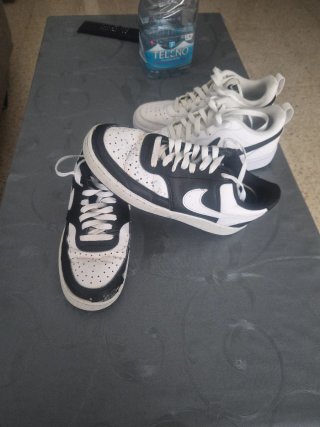 Nike Blancas impecable 39,regalo otro par,aprobe