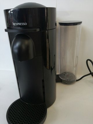 Cafetera Capsulas De Longhi Nespresso Vertuo Plus Negra Auto