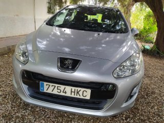 Peugeot 308 2012