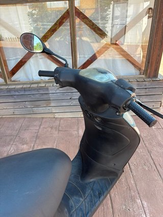Se VENDE ciclomotor