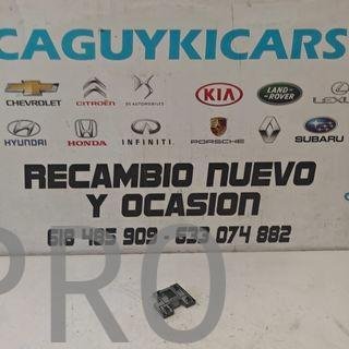 PORTALAMPARAS TRASERO IZQUIERDO FORD ESCORT USADO