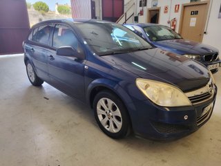 Opel Astra 2009