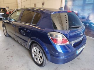 Opel Astra 2009