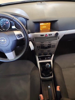 Opel Astra 2009
