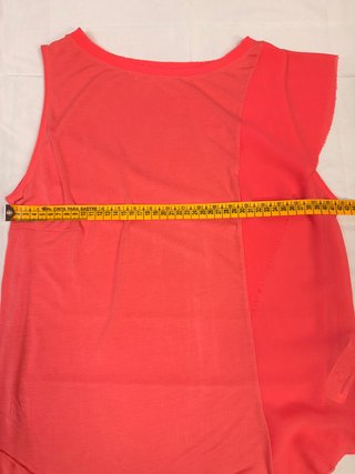 Top Zara W&B Collection coral talla S – combinació