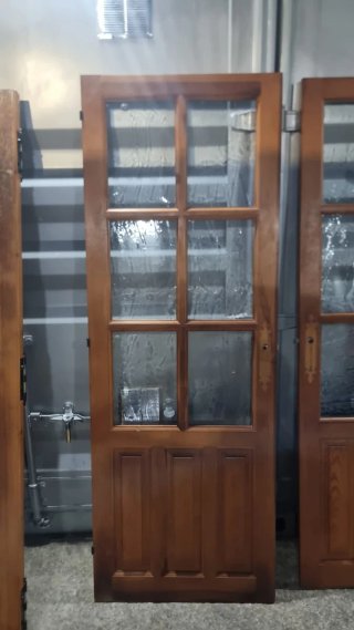 Puerta de madera rústica 80€ las 4