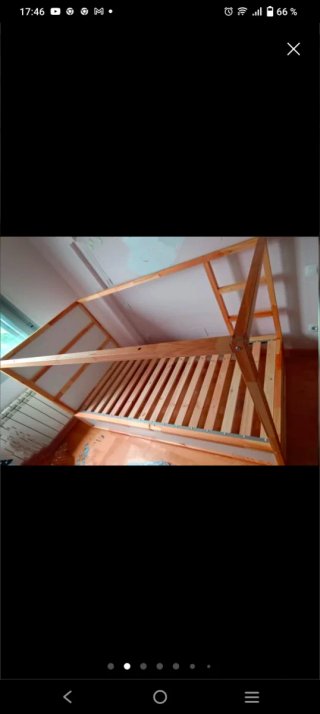 Cama alta madera y tela Ikea
