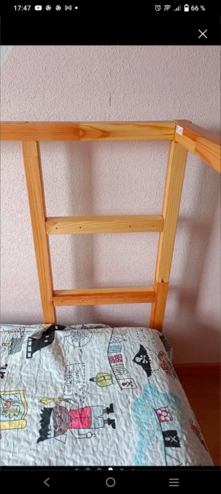 Cama alta madera y tela Ikea