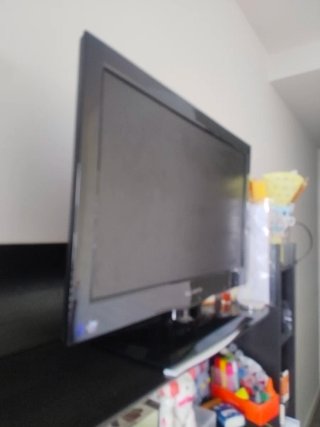 Televisor Blu:sens Negro 26 pulgadas.