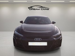 Audi e-tron GT 60 quattro 350 kW (476 CV)