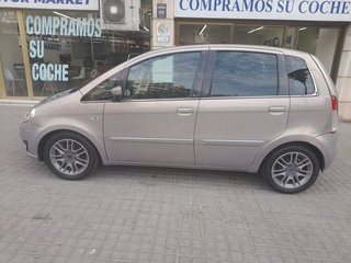 Lancia Musa 1.3 JTD 90 Platino