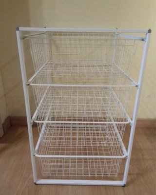 Cajonera metálica de rejilla blanca