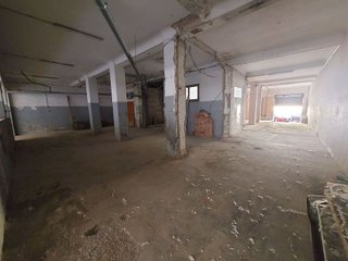 Local comercial en alquiler en Centro - Sagrario en Granada