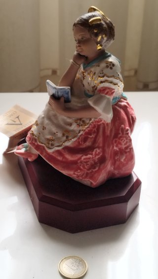 Fallera Armán Segorbe Porcelana