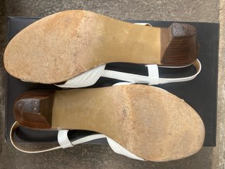 Sandalias piel Paco Herrero Talla 40  Blanco nácar