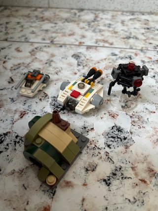 Lote 16 Lego Star Wars Microfighters