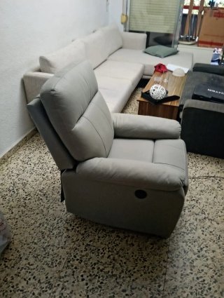 Sillón reclinable eléctrico gris
