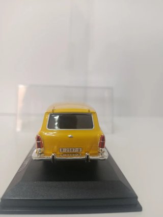 Coche Colección SEAT 1500 Furgón 1971