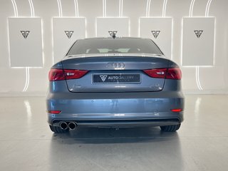 Audi A3 Sedán 1.8 TFSI 180cv S line Quattro S Tron