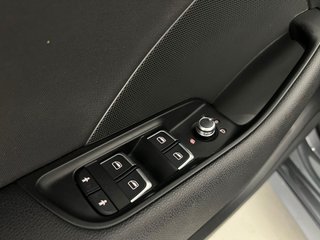 Audi A3 Sedán 1.8 TFSI 180cv S line Quattro S Tron