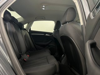 Audi A3 Sedán 1.8 TFSI 180cv S line Quattro S Tron