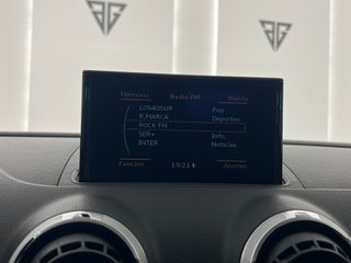 Audi A3 Sedán 1.8 TFSI 180cv S line Quattro S Tron