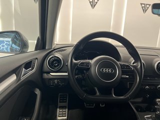 Audi A3 Sedán 1.8 TFSI 180cv S line Quattro S Tron