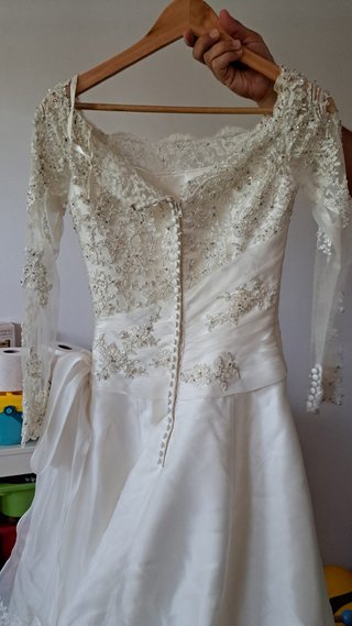 Vestido de novia blanco pronovias
