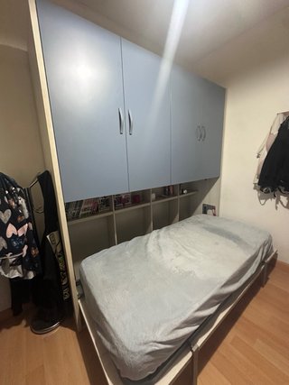 Cama nido azul y gris