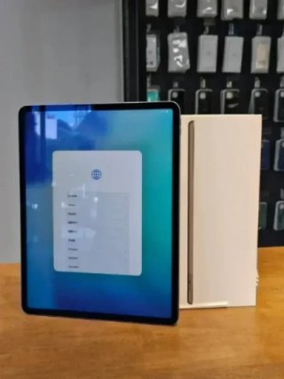 IPAD AIR 13" M2 128GB WIFI + CEL GRAY 100% BATERÍA