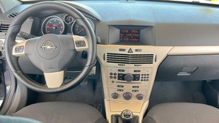 OPEL ASTRA SPORT 1.7CDTI 110CV UN SOLO DUEÑO 2010