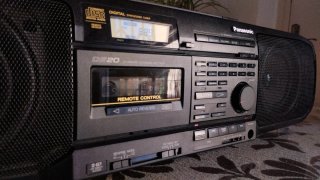 Radio Cassette Panasonic DS20