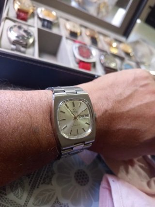 Omega Genève Automatico Giorno/Data