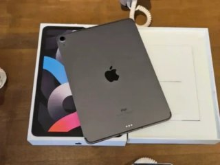 IPAD AIR 4TH GEN 64GB WIFI + CEL SILVER 100% BAT