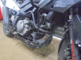 Suzuki 13865 radiador de agua v strom 650 dl abs