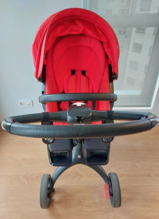 Silla de paseo Stokke Xplory Roja