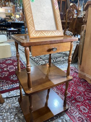 MUEBLE AUXILIAR CON RUEDAS