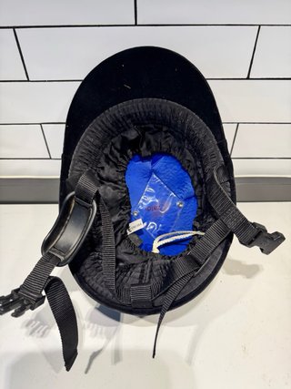 Casco montar caballo terciopelo 60cm