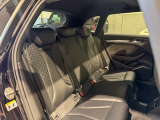Audi RS3 Sportback 2.5 TFSI quattro S tronic ·Nacional  400 CV · Techo · Matrix · B&O