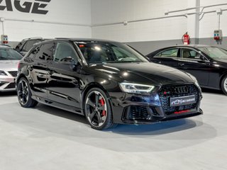 Audi RS3 Sportback 2.5 TFSI quattro S tronic ·Nacional  400 CV · Techo · Matrix · B&O