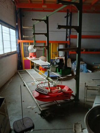 Estantería de taller con ruedas
