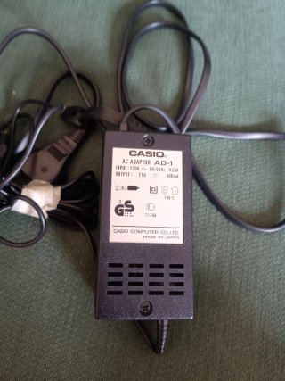 Adaptador Casio AD-1 7.5V 400mA