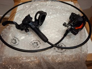 Freno delantero Shimano SLX M7100