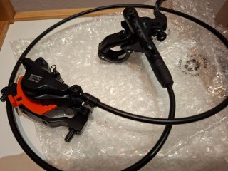 Freno delantero Shimano SLX M7100